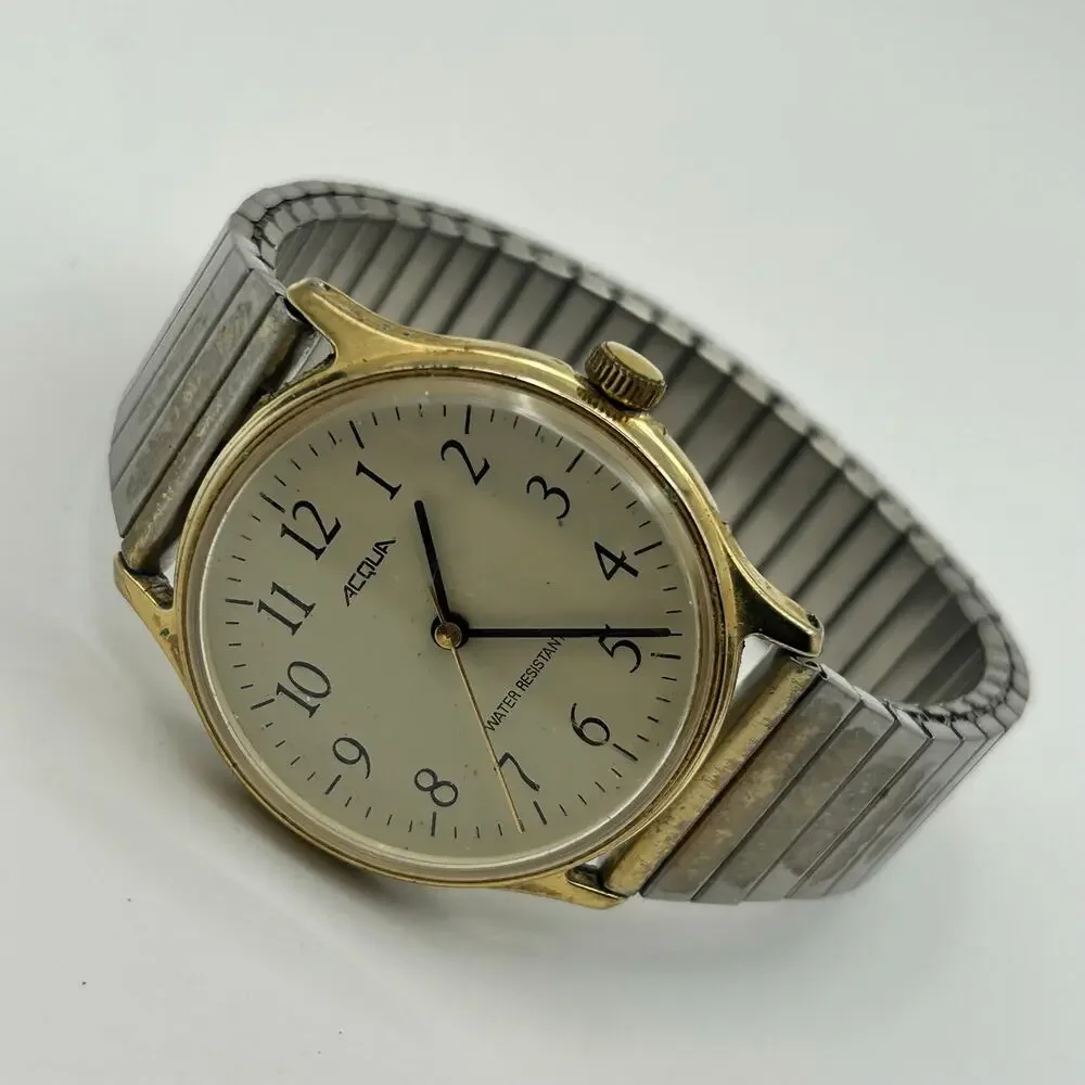 Vintage Acqua by Timex Mechanical Goldtone Water Resistant Expansion Band Watch